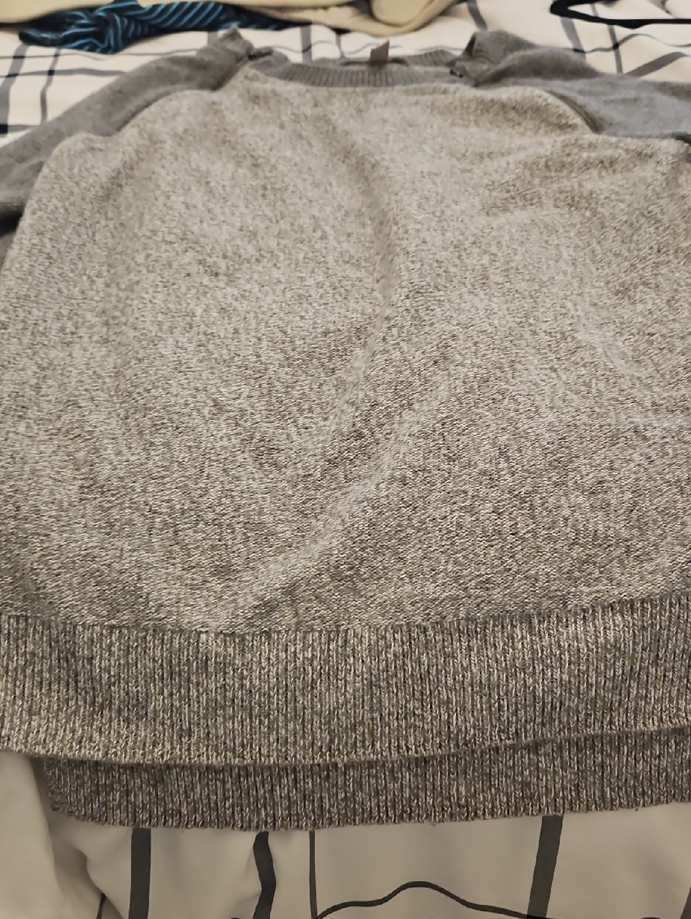 Banana Republic Womens Heather Gray Crewneck Sweater